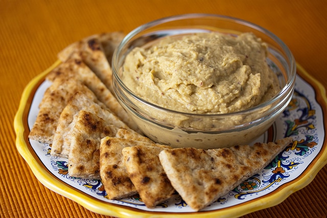 hummus