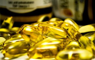 Stężenie estrogenu w mózgu a spożycie kwasów tłuszczowych omega-3 omega 3