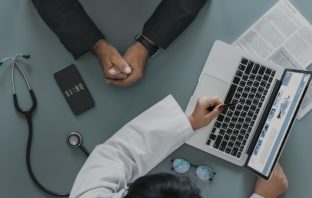 Wpływ związków endokrynnie czynnych na rozwój chorób autoimmunologicznych, w tym cukrzycy typu 1 medycyna