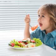 dziecko jedzenie