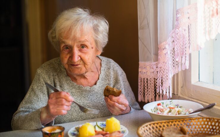 osoby starsze stan odżywienia